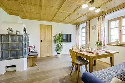 Lohner-Hof - Ferienwohnung Blumenwiese